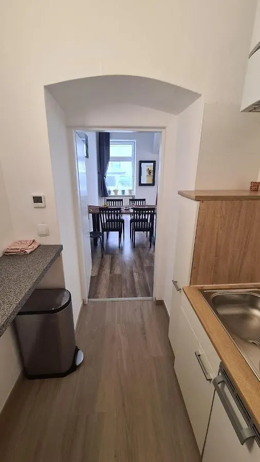 City Apartment Mit Direktzugang Vienna Austria