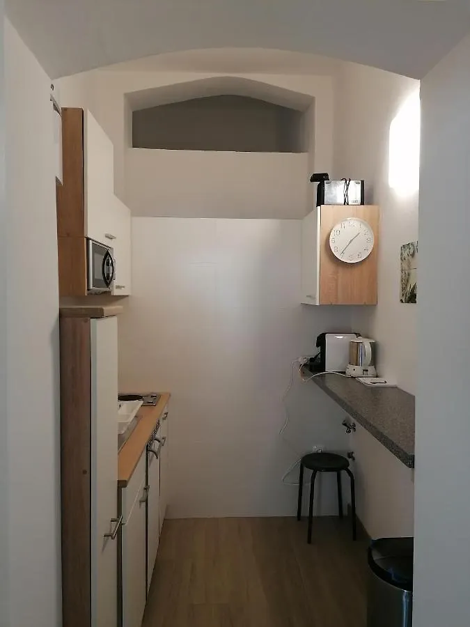 City Apartment Mit Direktzugang Vienna 0*,