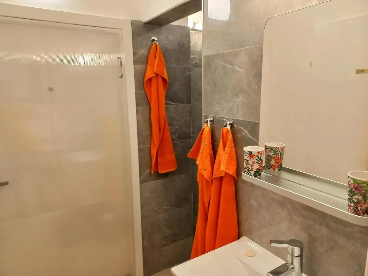 City Apartment Mit Direktzugang Vienna 0*,  Austria
